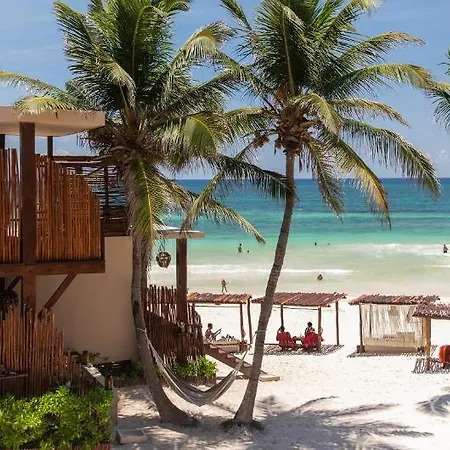 La Zebra Tulum, A Small Luxury Hotel